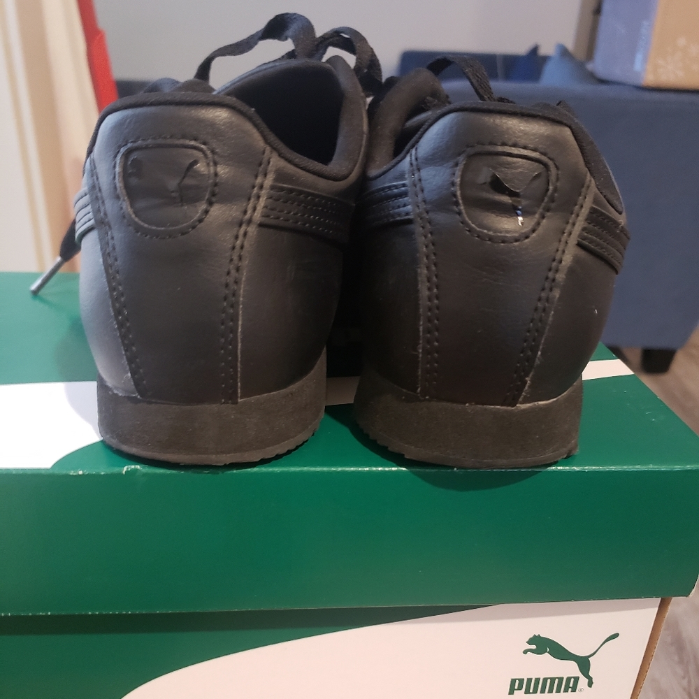 PUMA Roma Basic Sneakers - Picture 3 of 3